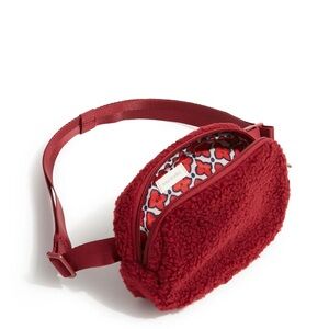 Vera Bradley | Tibetan Sherpa Belt Bag | Red Fleece